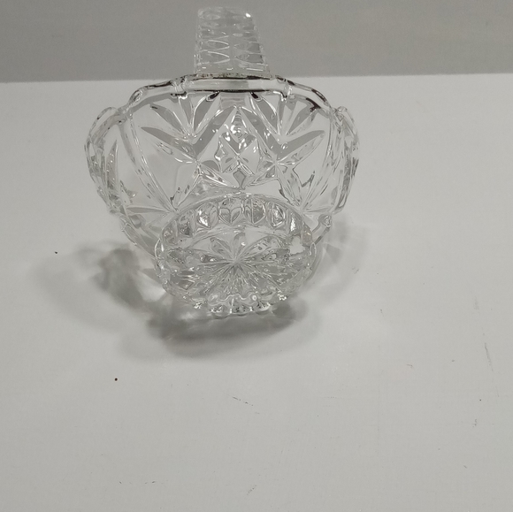 Vintage Glass Decorative Mini Basket 4" x 4" - Picture 4 of 7